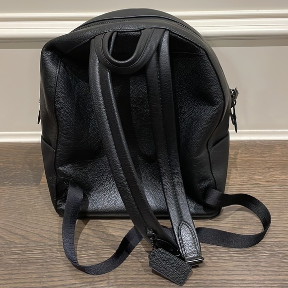 Coach Black 100% Real Leather Backpack - Picture 3 of 5